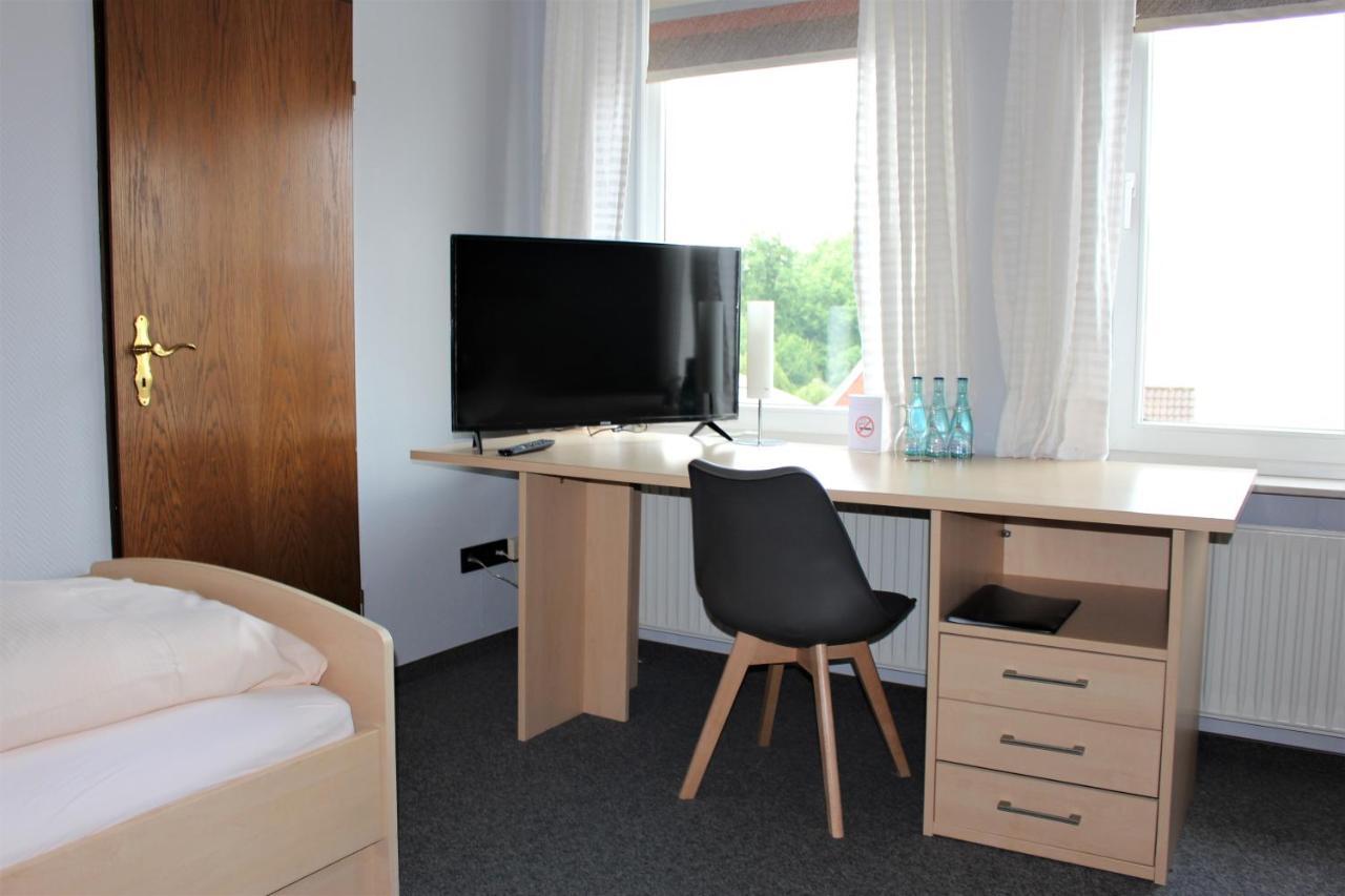 Hotel Schloemer คลอปเพนบวร์ก ภายนอก รูปภาพ
