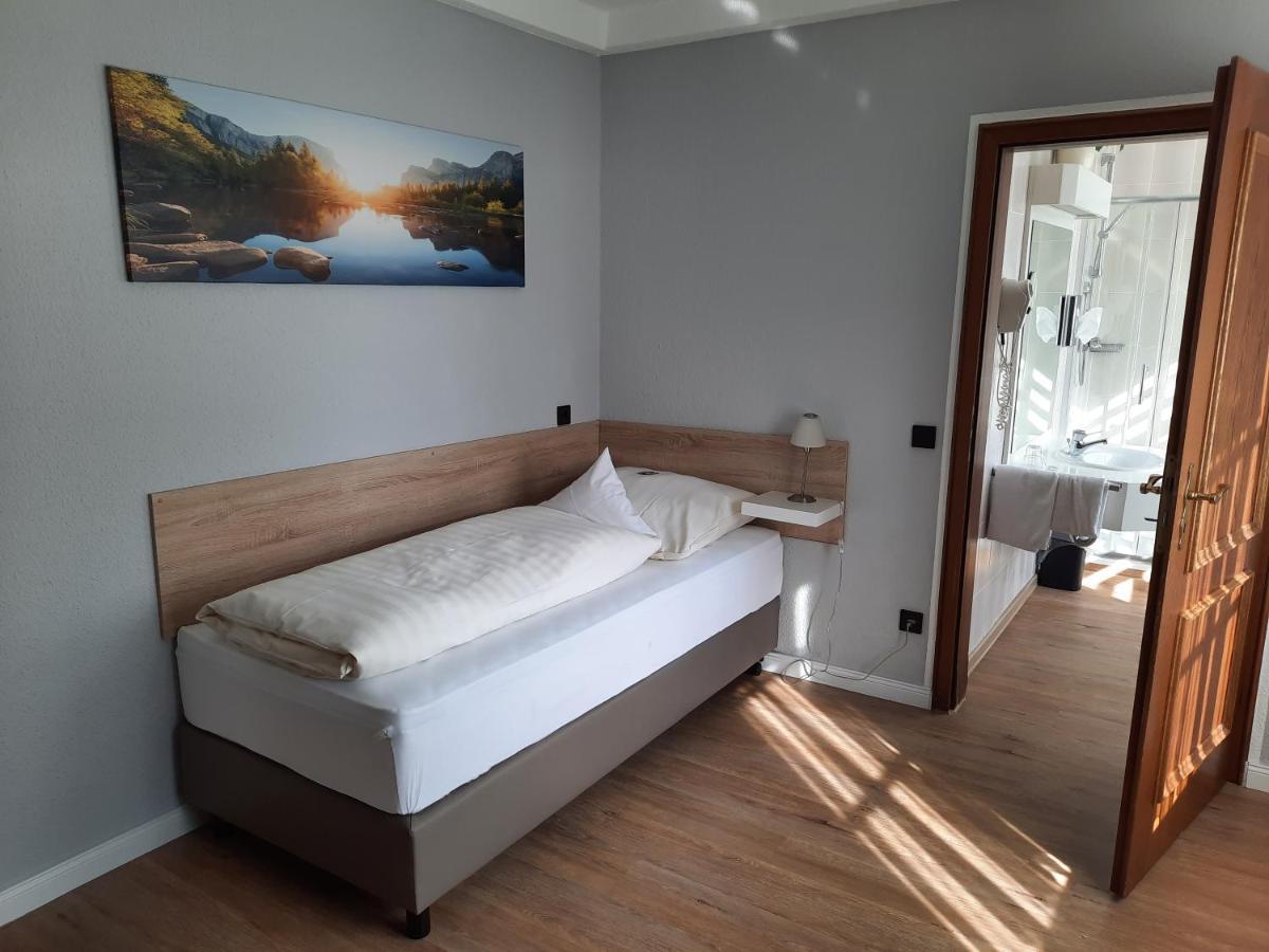 Hotel Schloemer คลอปเพนบวร์ก ภายนอก รูปภาพ