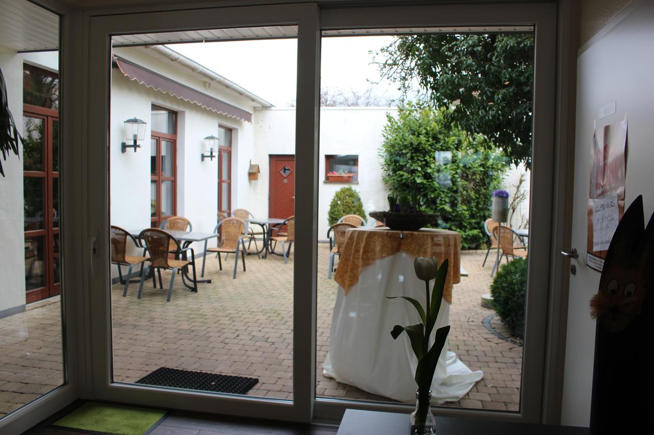 Hotel Schloemer คลอปเพนบวร์ก ภายนอก รูปภาพ